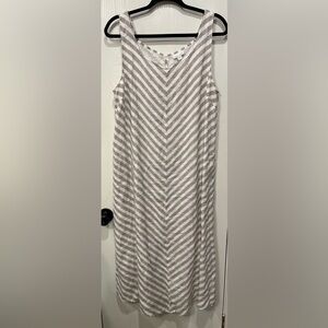 J. Jill Love Linen Chevron Striped Sleeveless White Maxi Dress Large Pockets